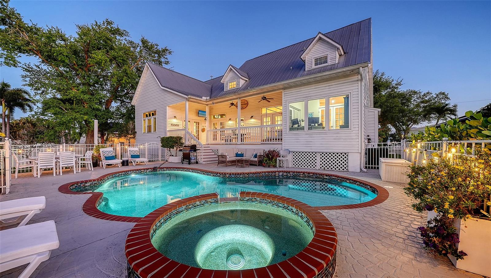 Image 3 of 49 For 4506 Pinfish Lane