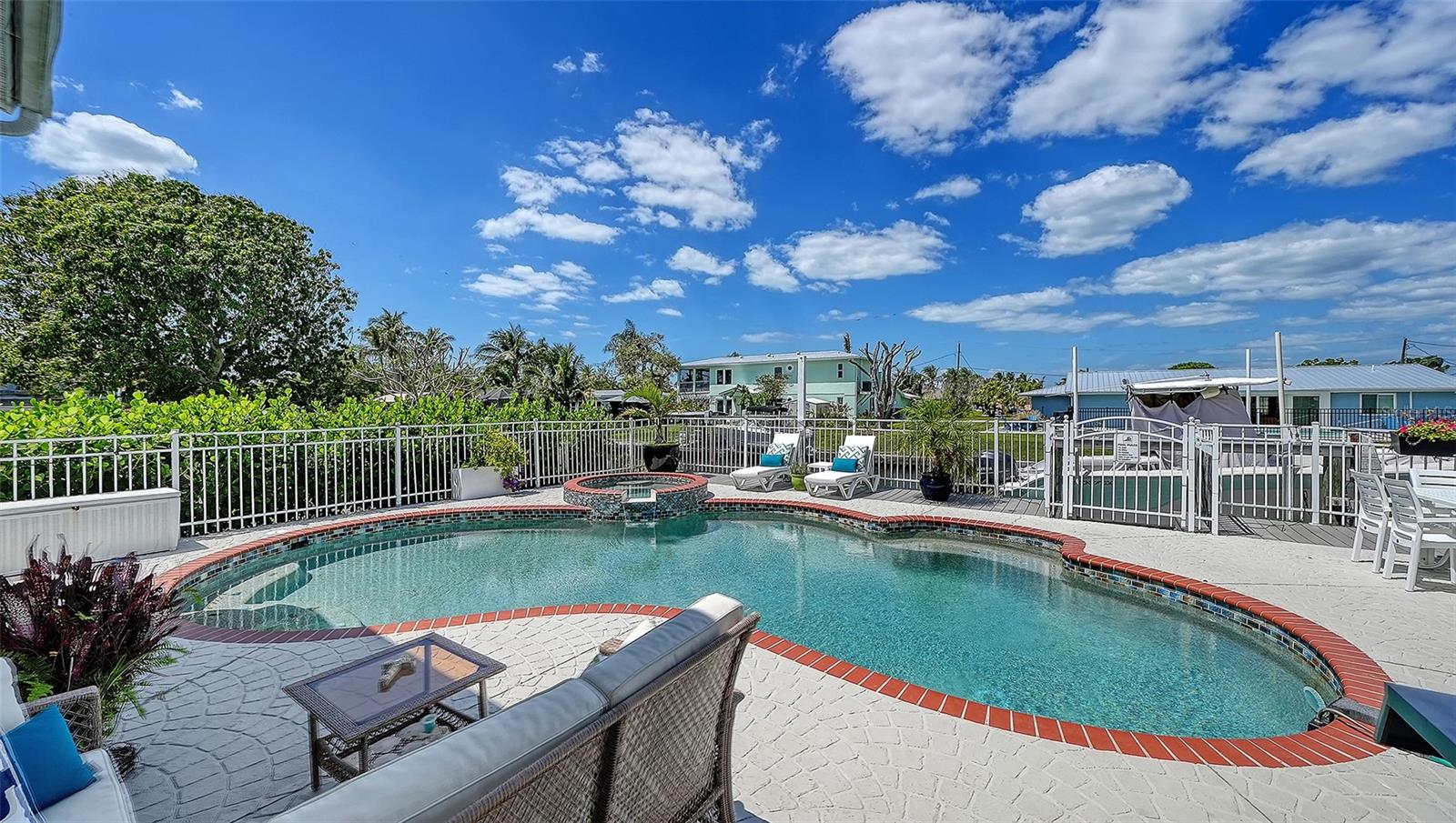 Image 39 of 49 For 4506 Pinfish Lane