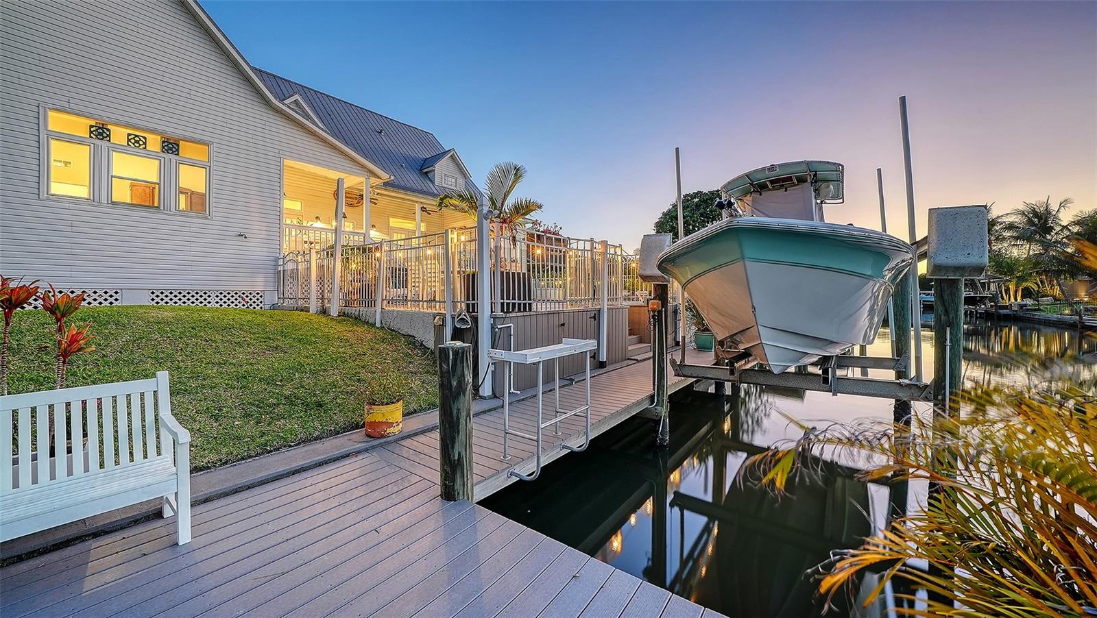 Image 4 of 49 For 4506 Pinfish Lane