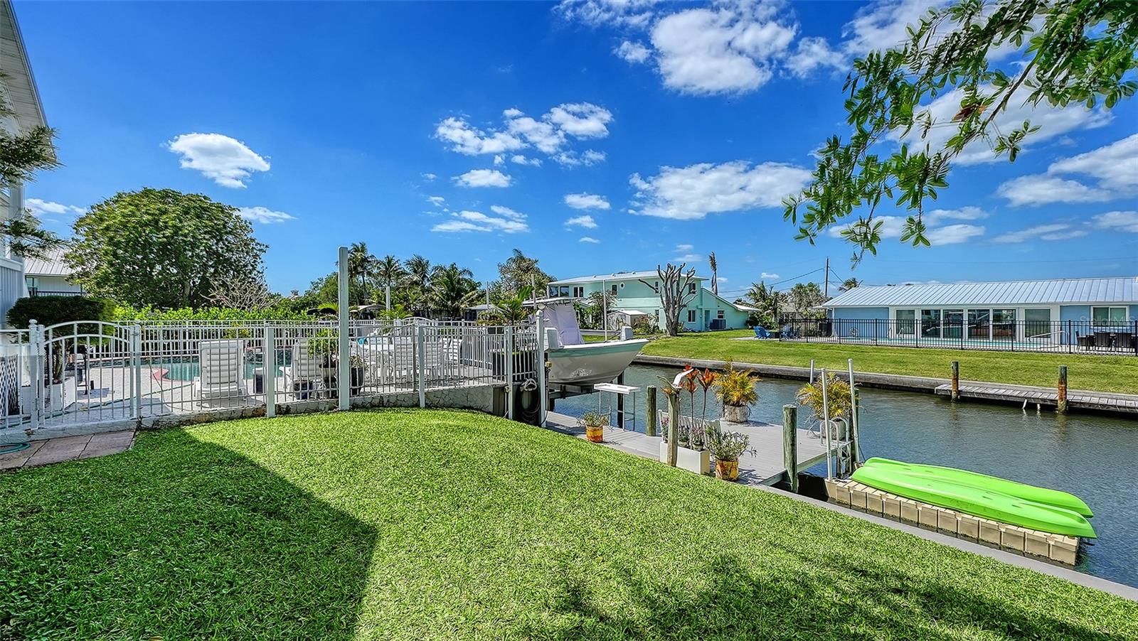 Image 40 of 49 For 4506 Pinfish Lane