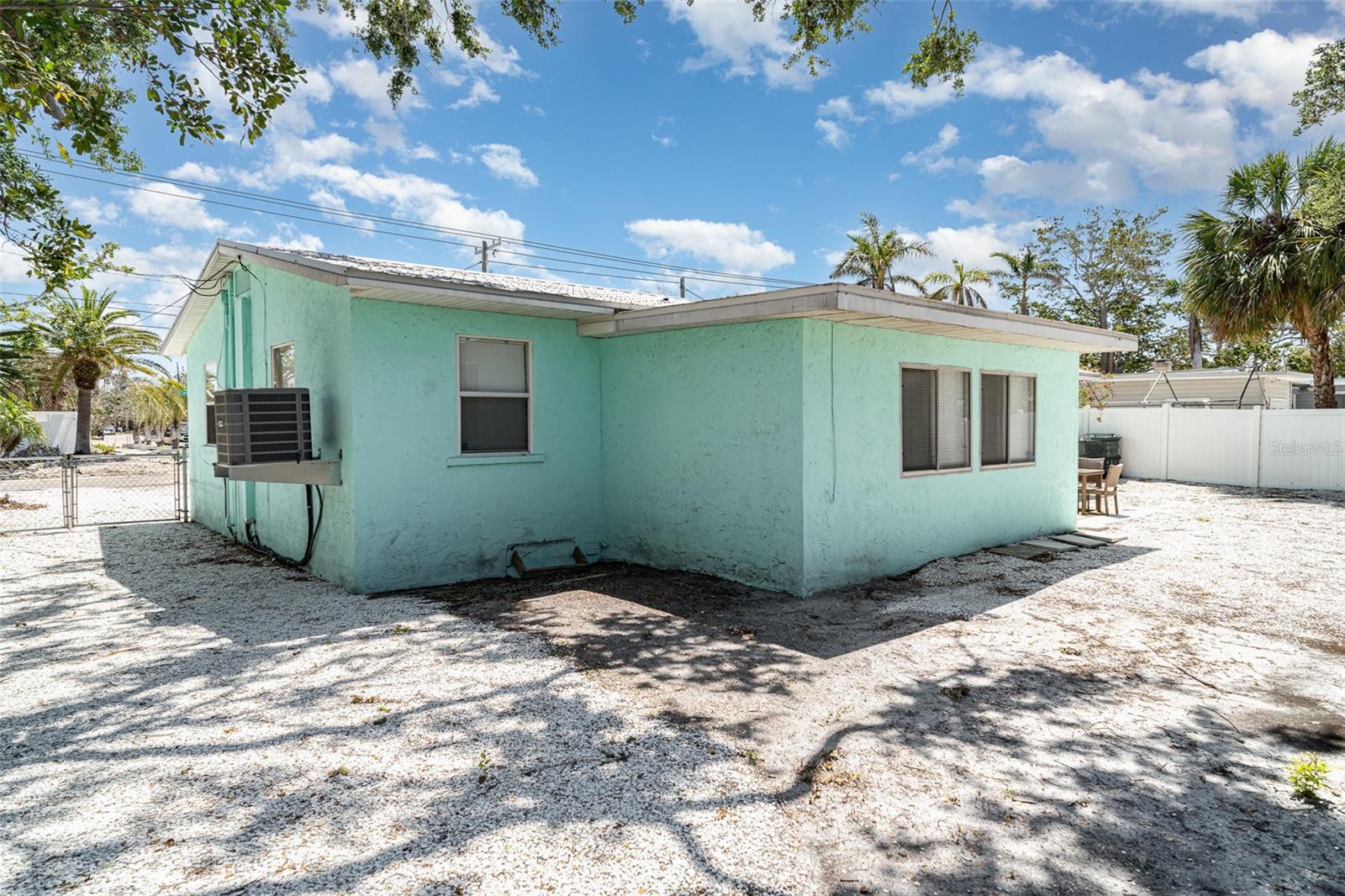 Image 22 of 28 For 5026 Calle Minorga