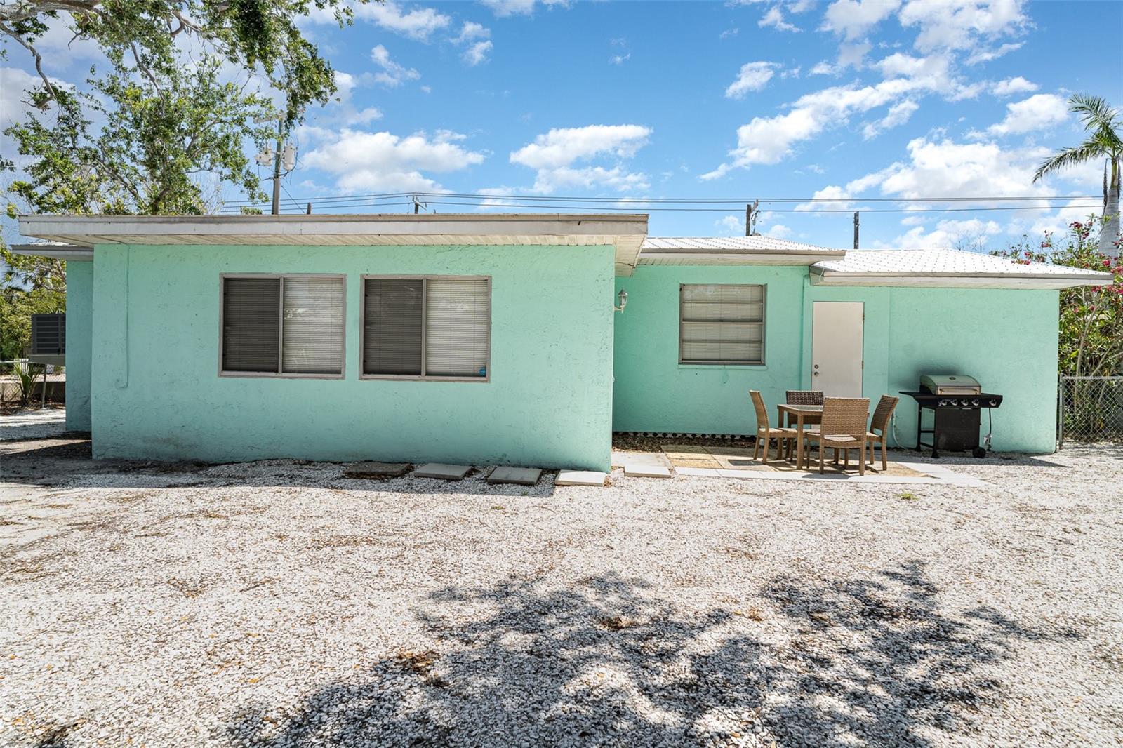 Image 24 of 28 For 5026 Calle Minorga