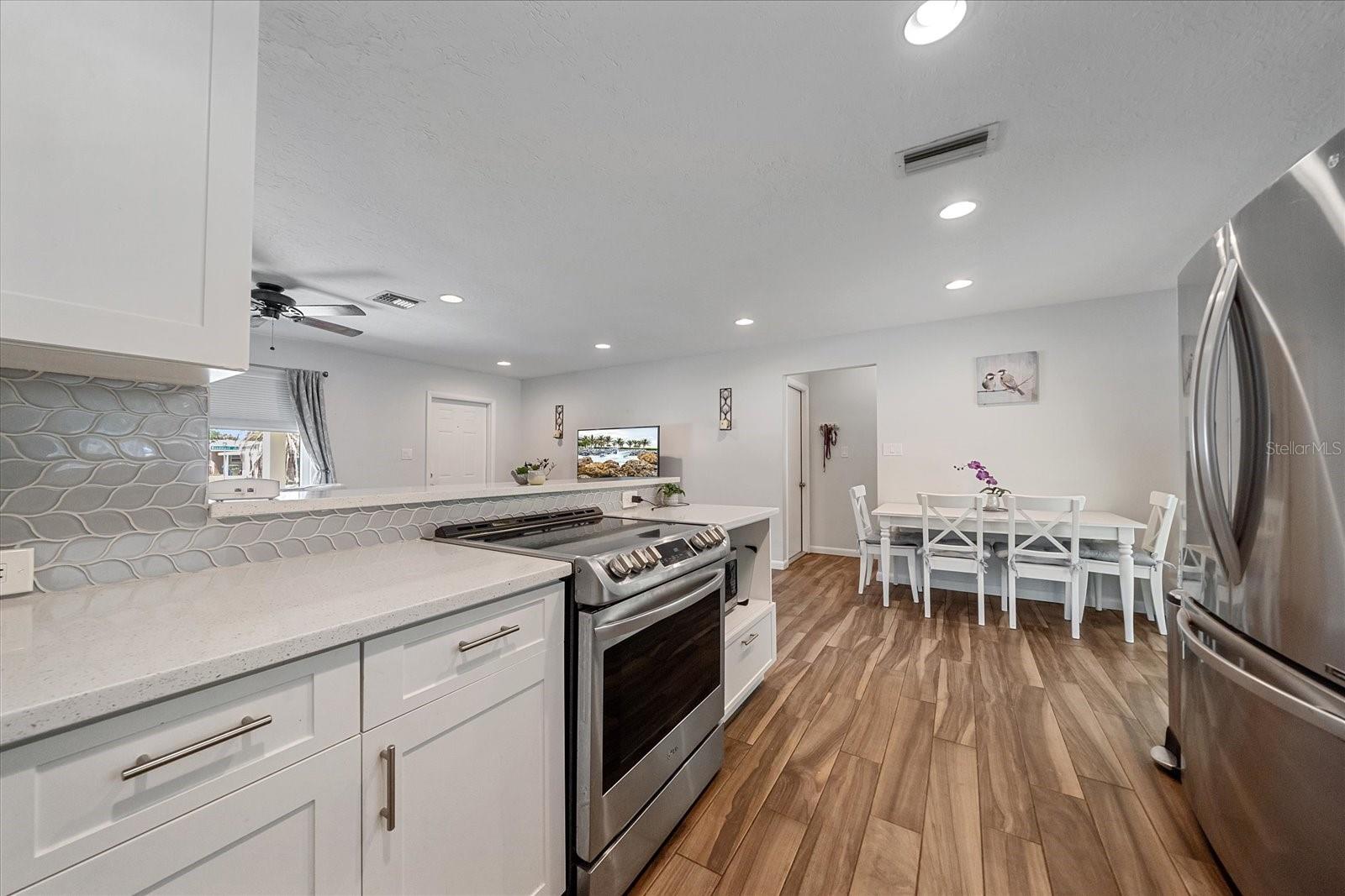 Image 12 of 37 For 3247 Woodmont Drive