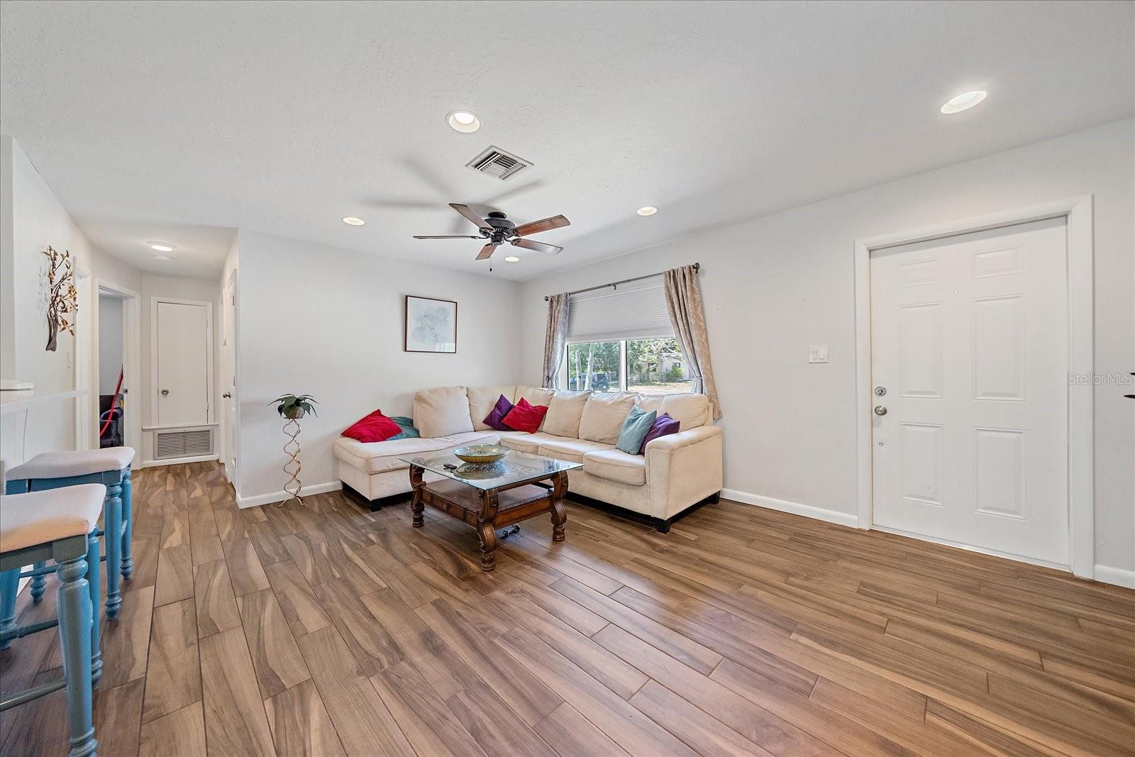 Image 4 of 37 For 3247 Woodmont Drive