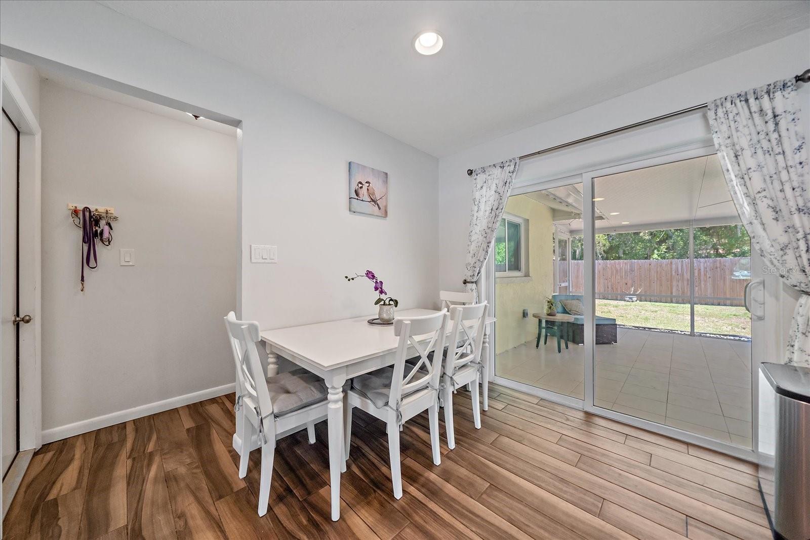 Image 7 of 37 For 3247 Woodmont Drive