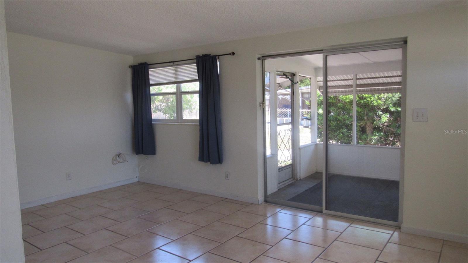 Image 10 of 25 For 2211 Emory Avenue