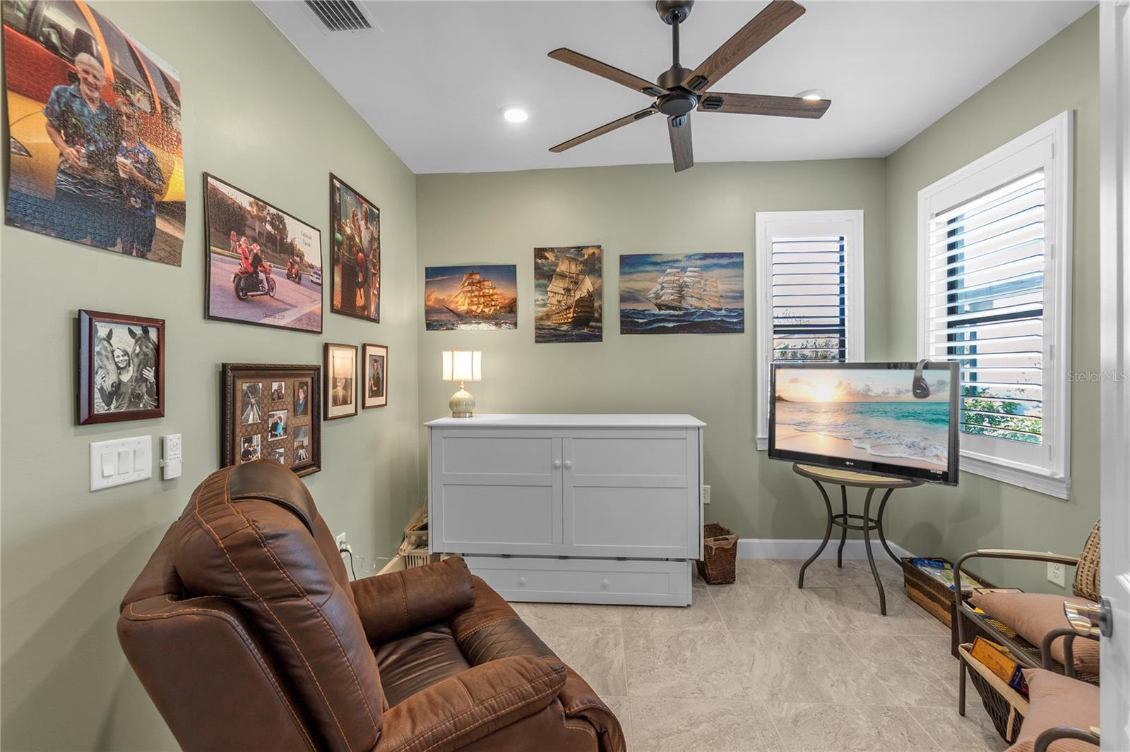 Image 7 of 45 For 7660 Summerland Cove