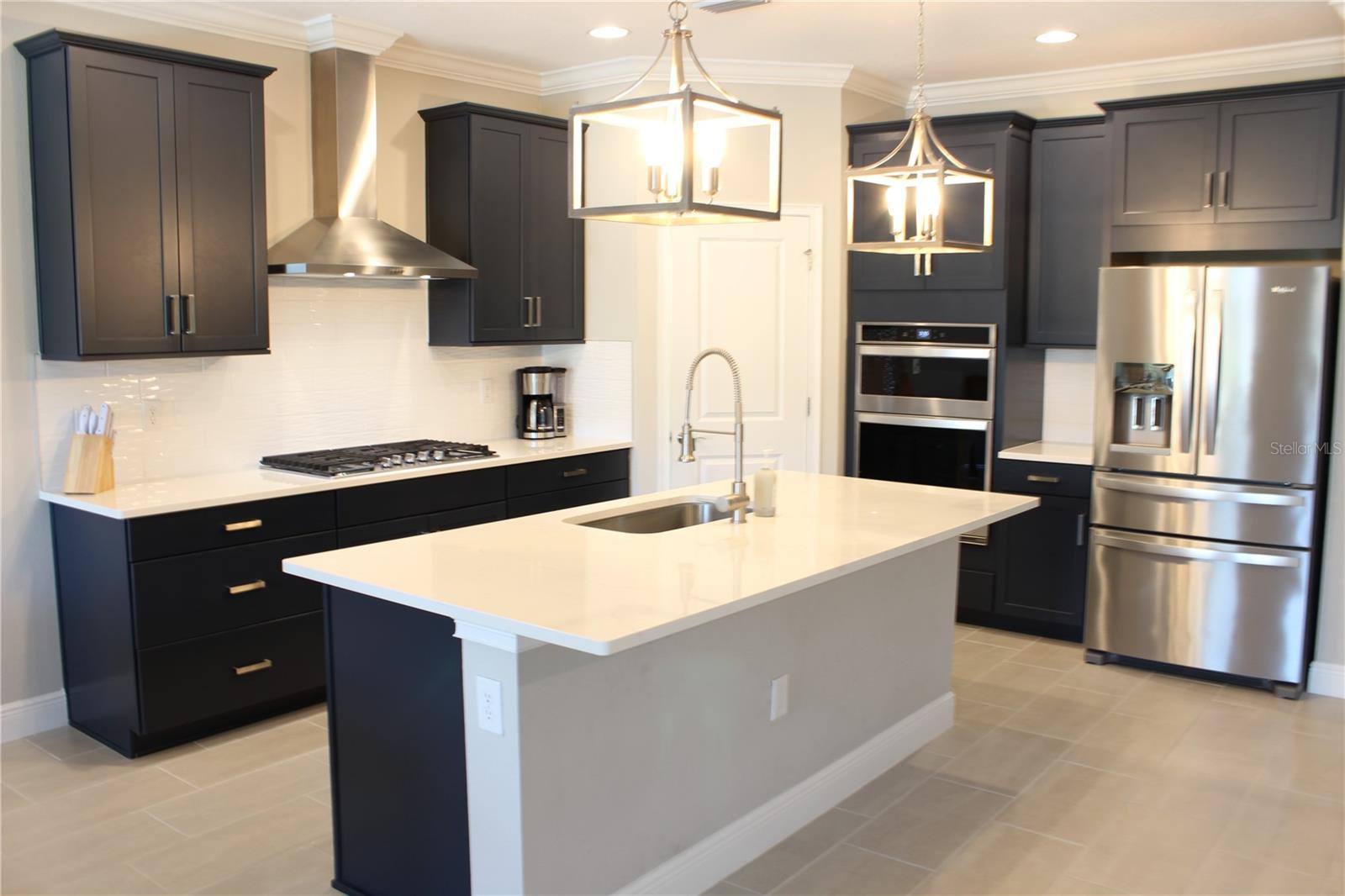 Image 17 of 32 For 5721 Long Shore Loop