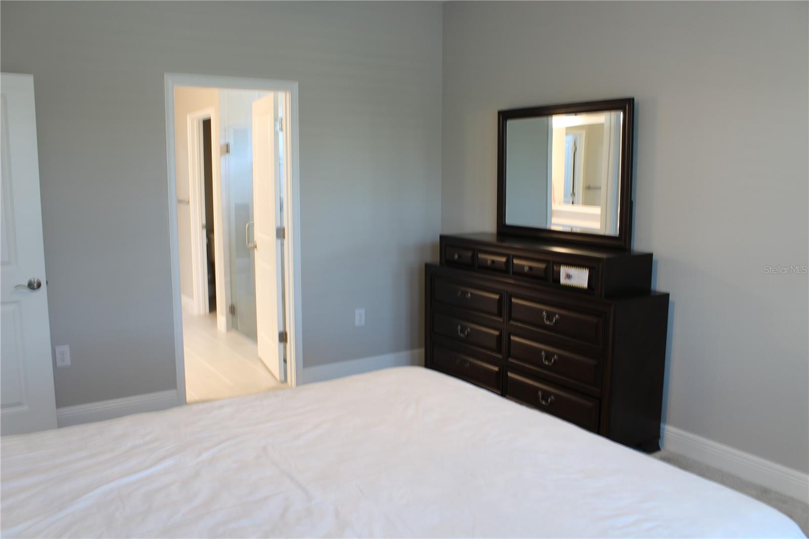 Image 23 of 32 For 5721 Long Shore Loop