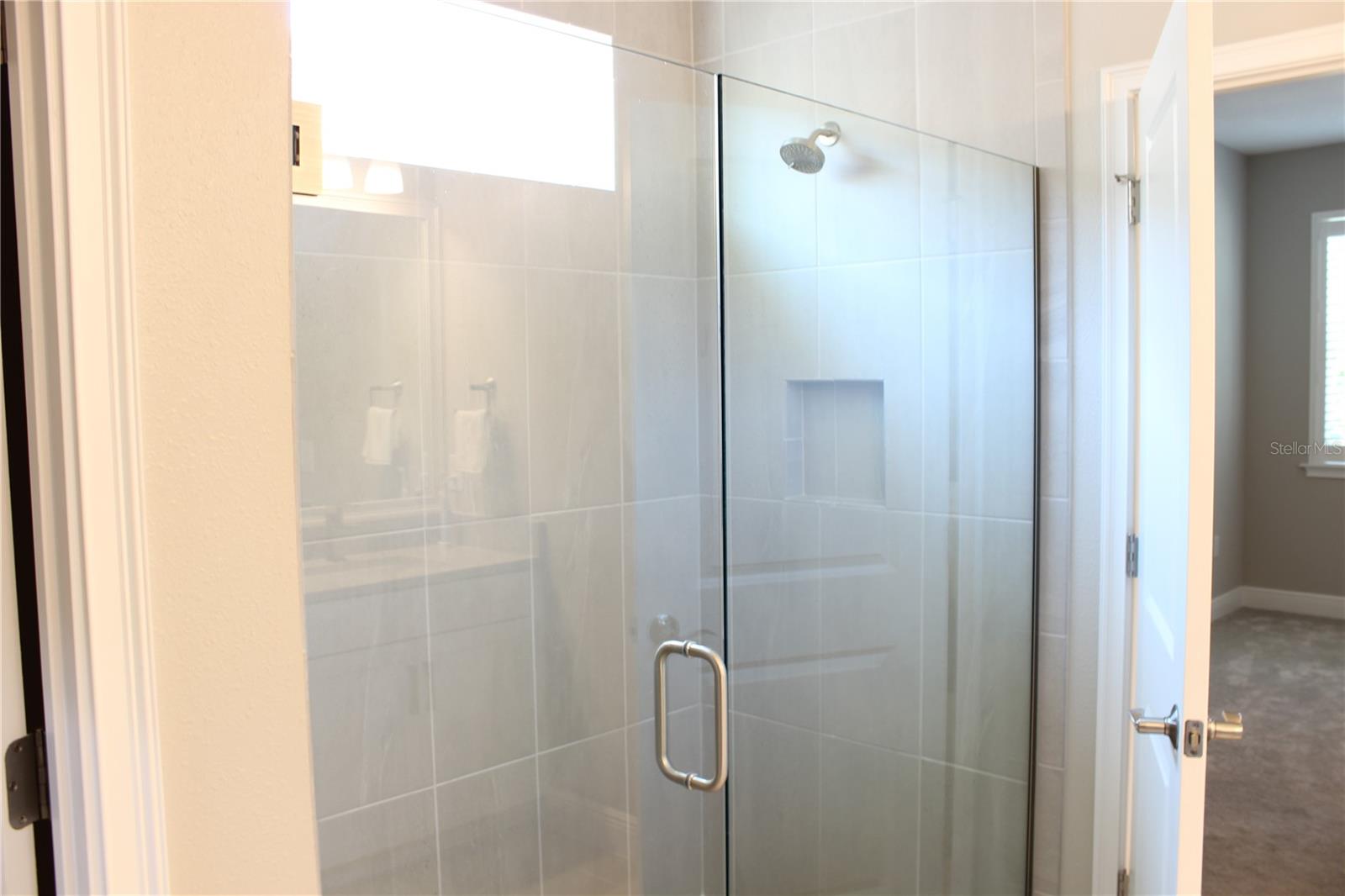 Image 25 of 32 For 5721 Long Shore Loop