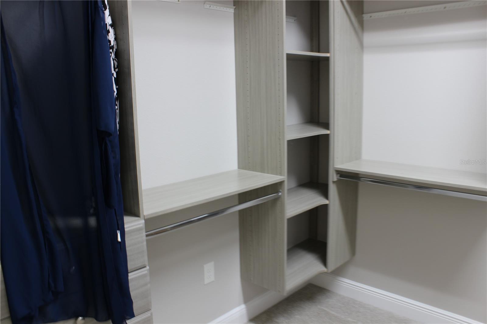 Image 26 of 32 For 5721 Long Shore Loop