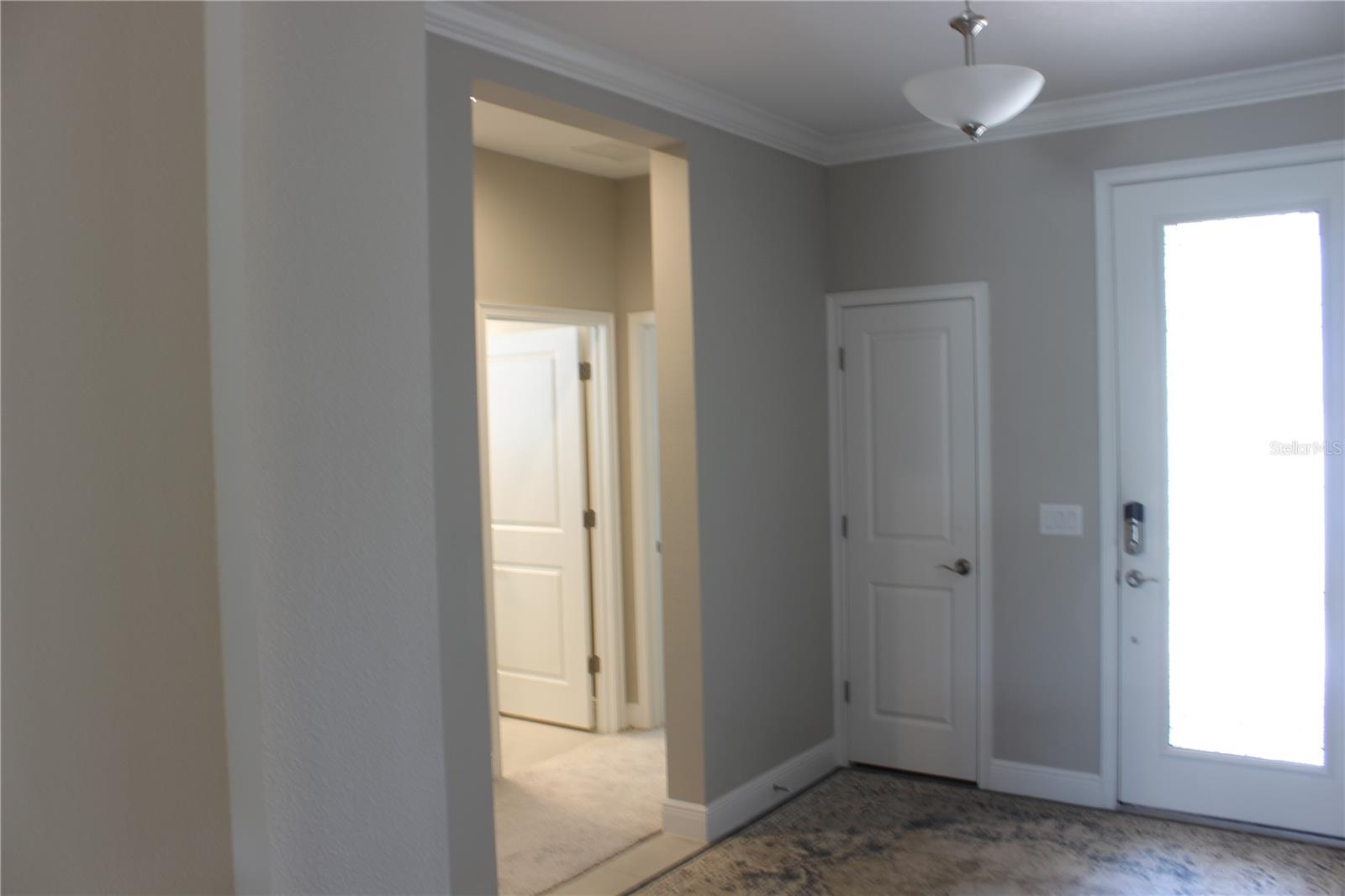 Image 5 of 32 For 5721 Long Shore Loop