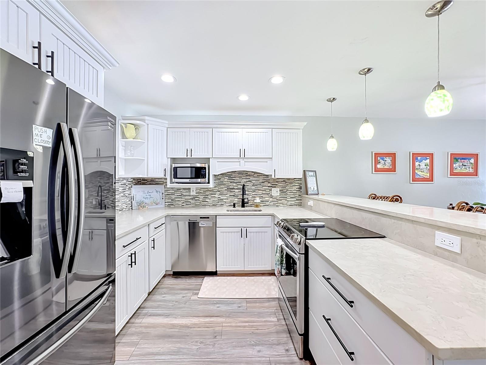 Image 10 of 51 For 1801 Gulf Drive N 293