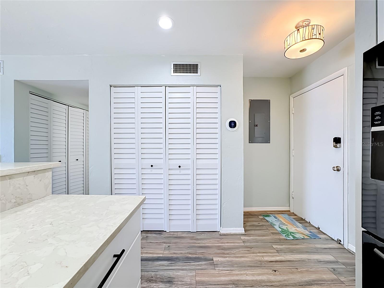 Image 13 of 51 For 1801 Gulf Drive N 293