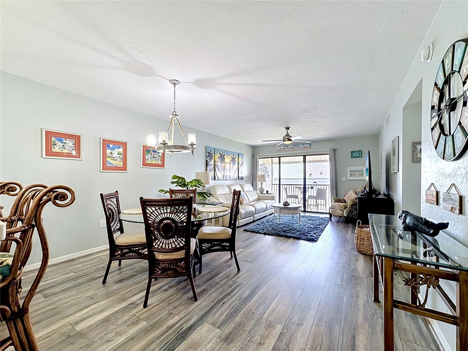 Image 14 of 51 For 1801 Gulf Drive N 293