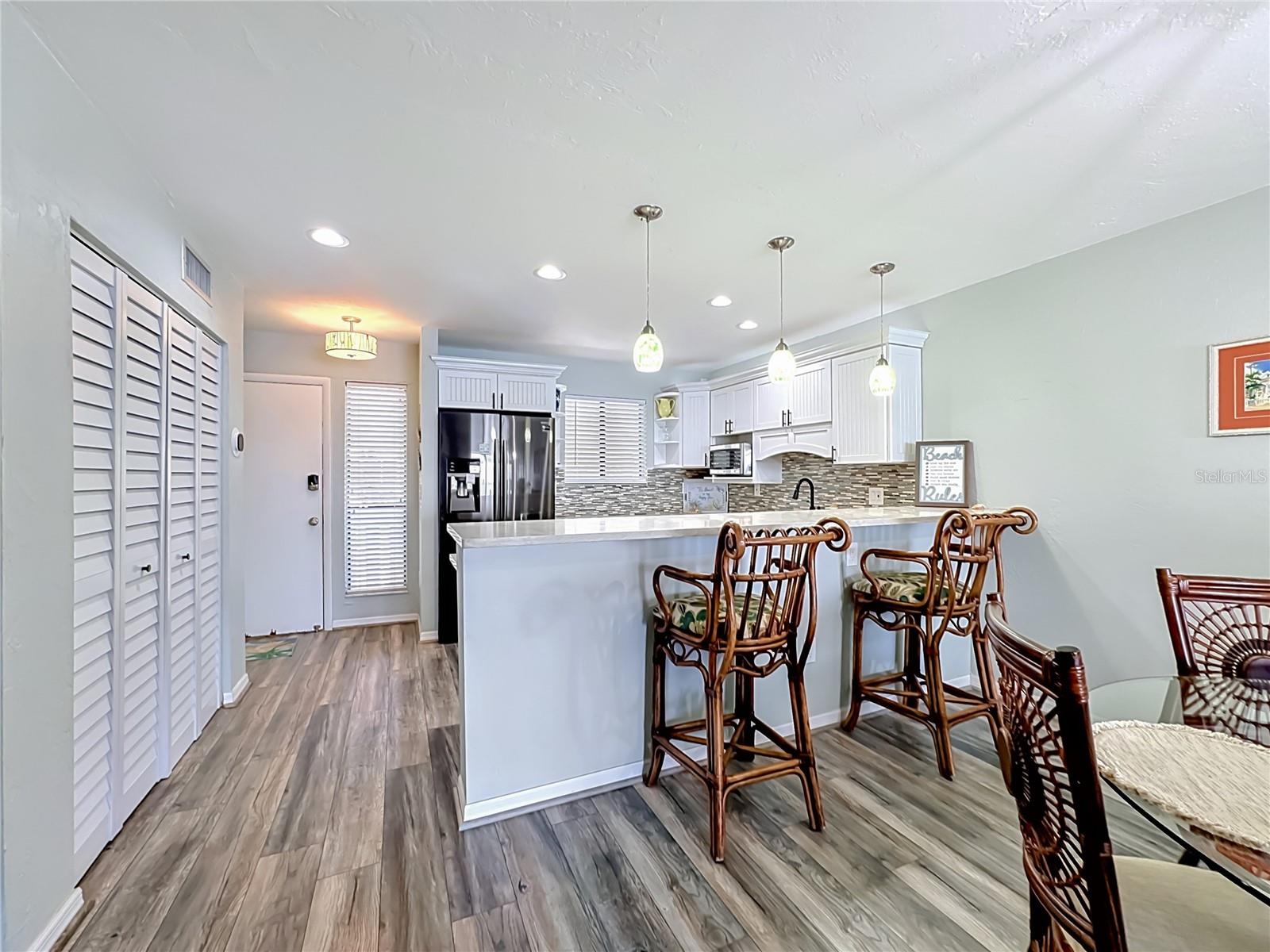 Image 15 of 51 For 1801 Gulf Drive N 293