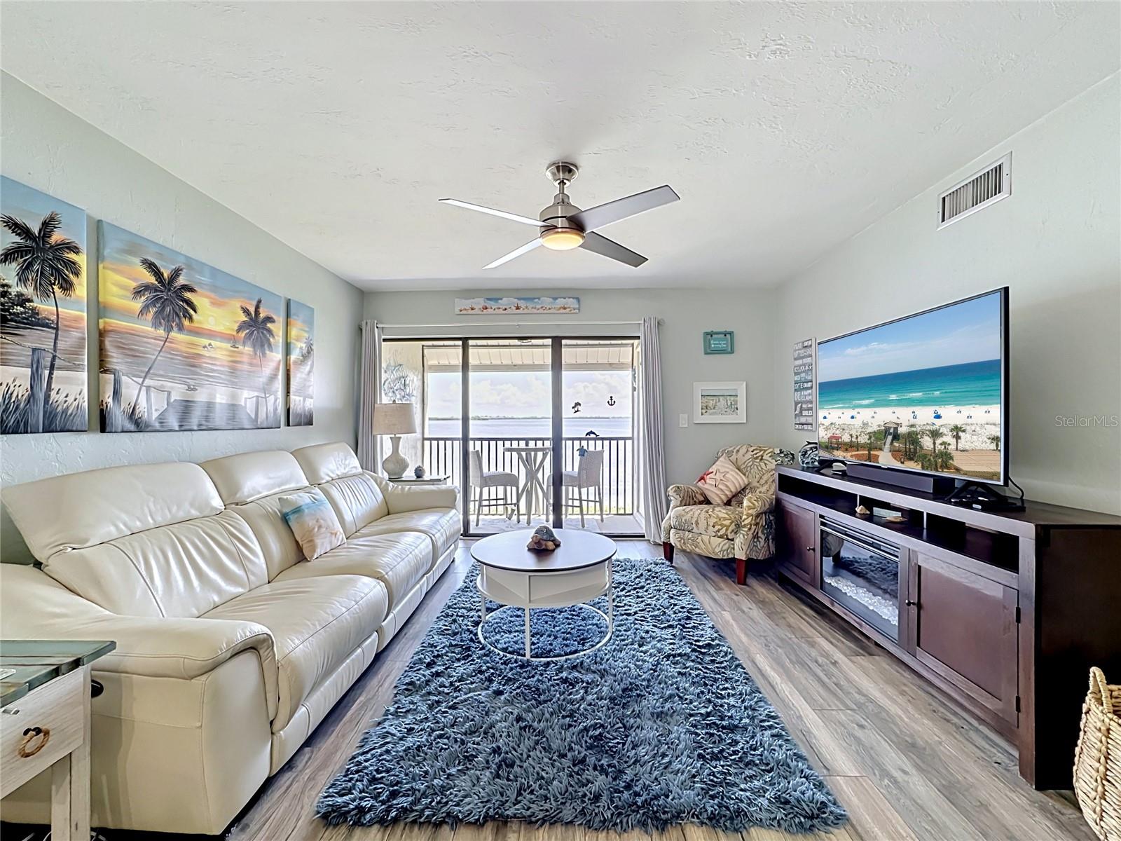 Image 19 of 51 For 1801 Gulf Drive N 293