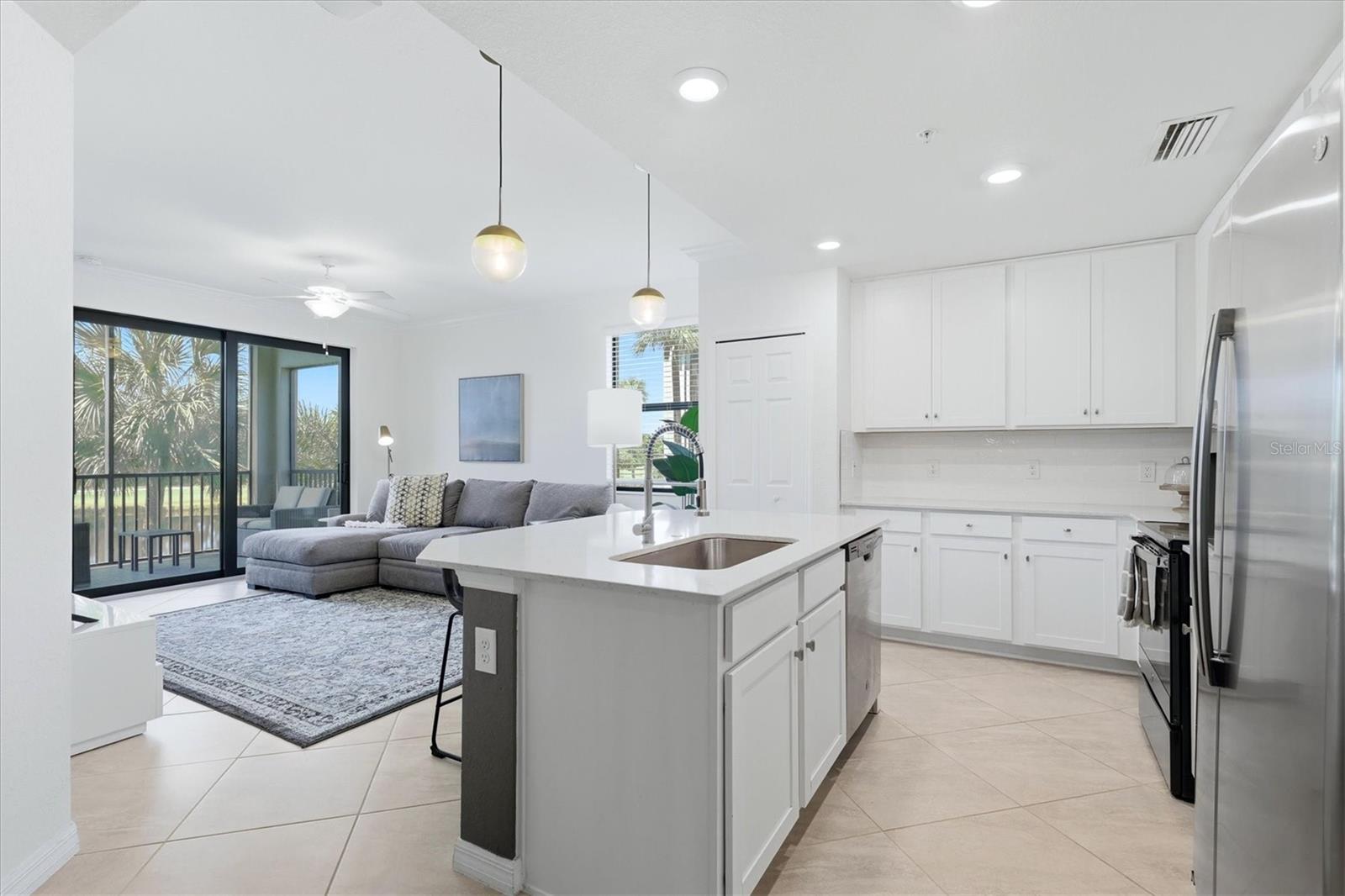 Image 15 of 46 For 17626 Gawthrop Drive 208
