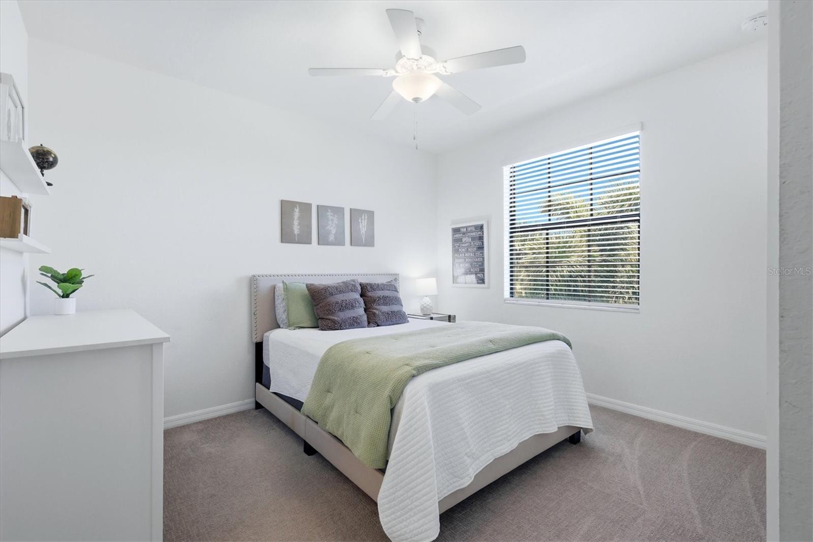 Image 21 of 46 For 17626 Gawthrop Drive 208