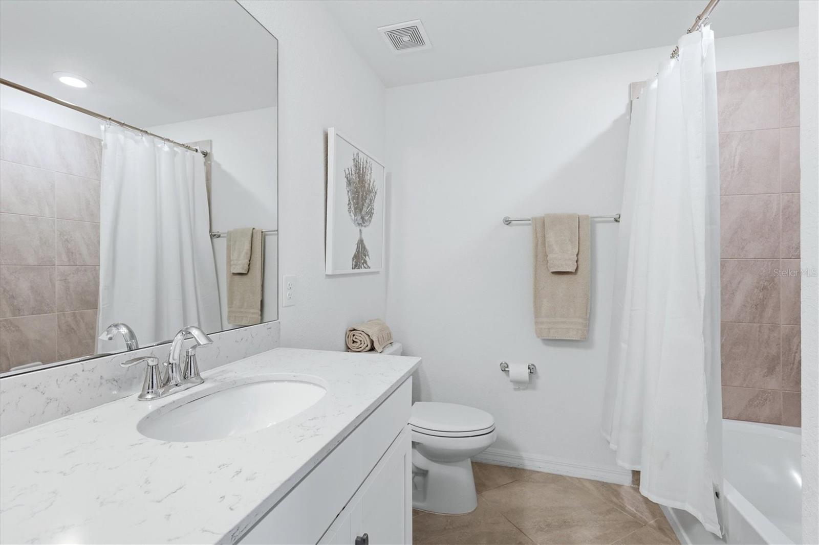 Image 23 of 46 For 17626 Gawthrop Drive 208
