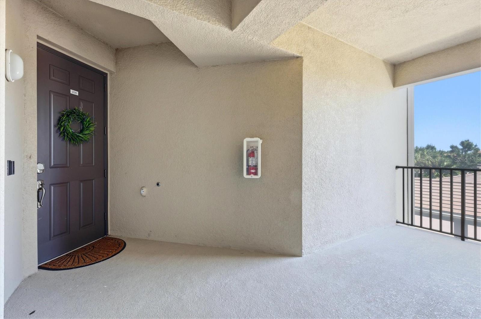 Image 4 of 46 For 17626 Gawthrop Drive 208