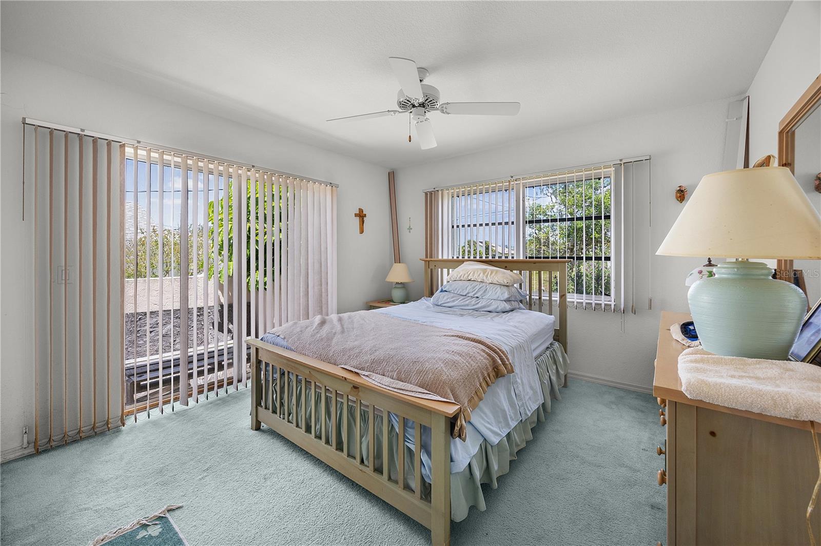 Image 13 of 31 For 184 Mark Twain Lane