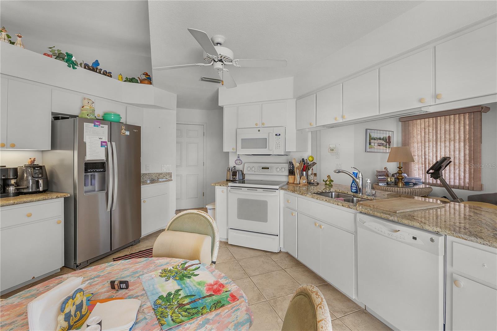 Image 18 of 31 For 184 Mark Twain Lane