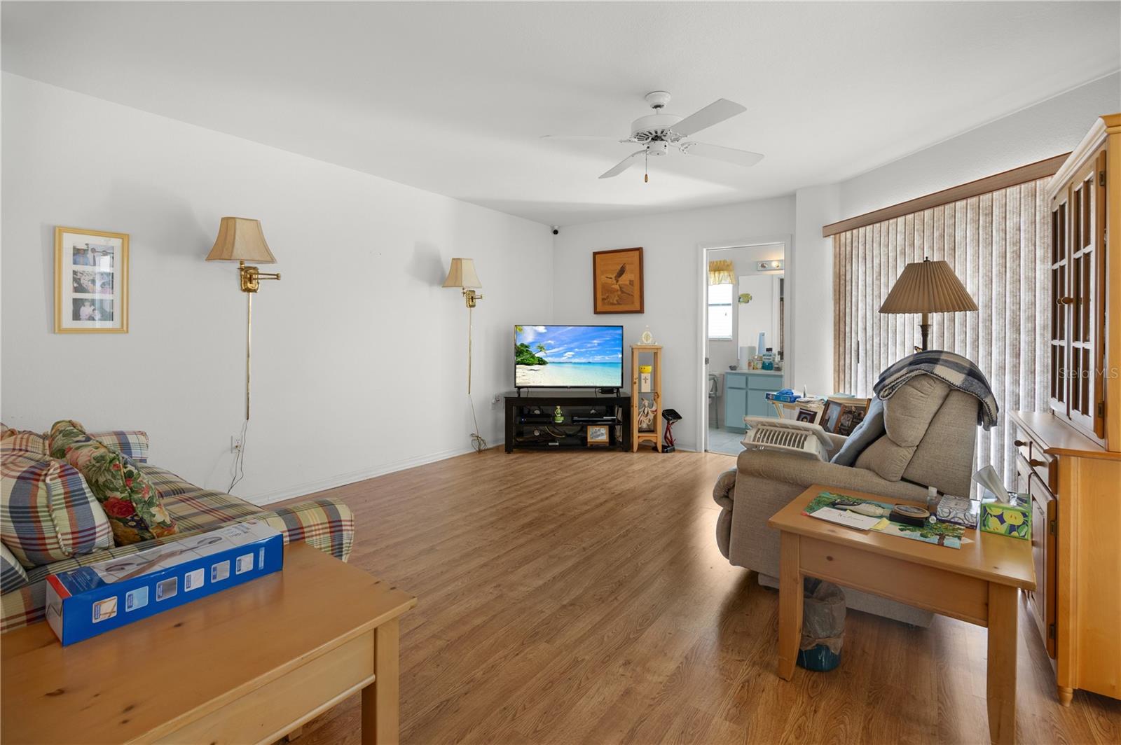 Image 19 of 31 For 184 Mark Twain Lane