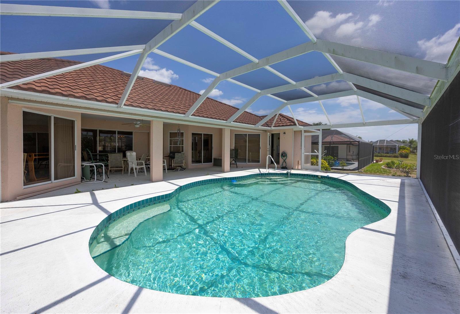 Image 23 of 31 For 184 Mark Twain Lane