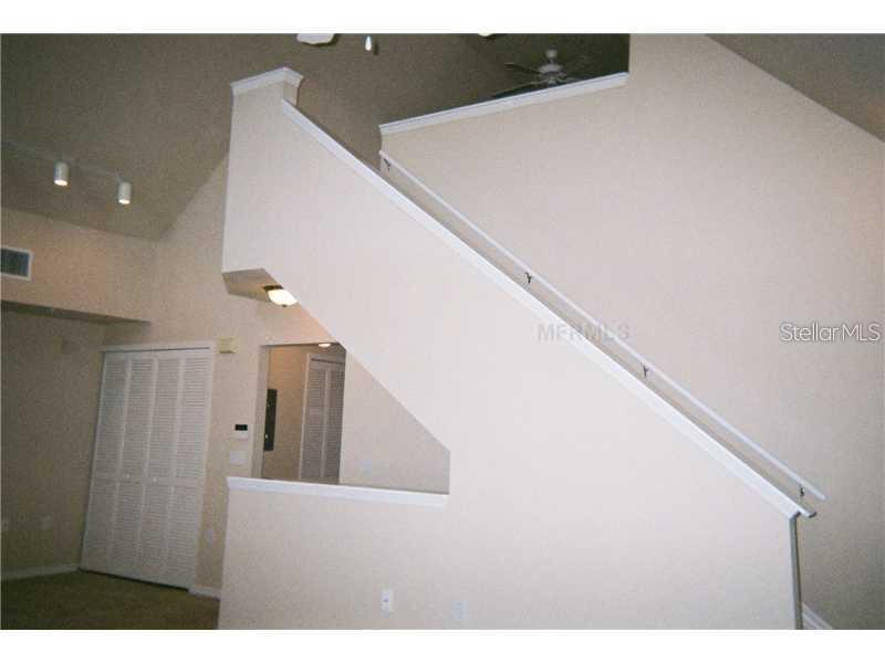 Image 7 of 8 For 5581 Rosehill Road # 203