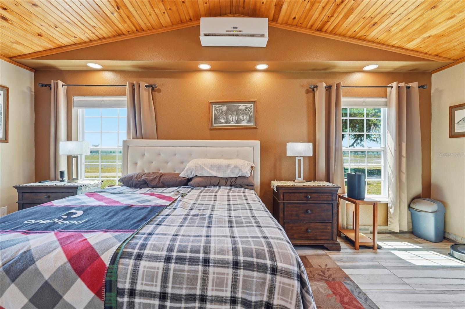 Image 21 of 70 For 15470 State Road 62