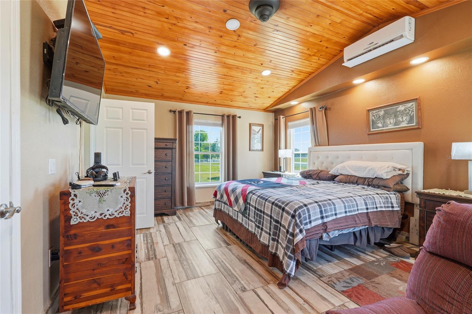 Image 23 of 70 For 15470 State Road 62