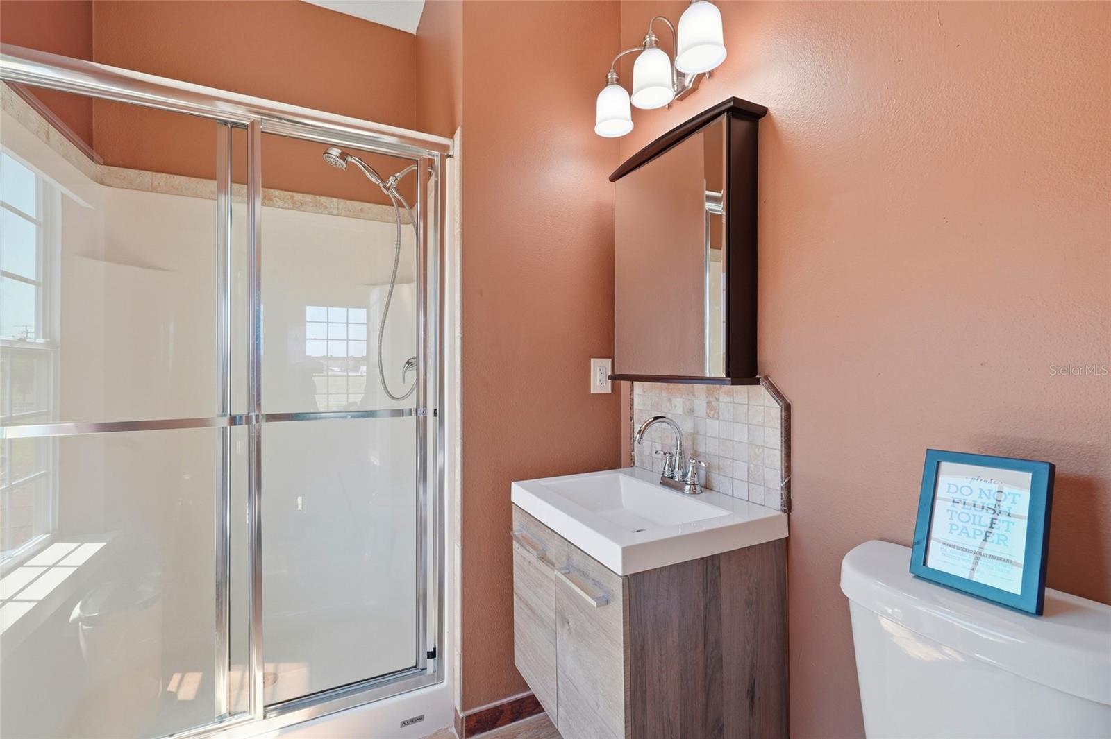 Image 44 of 70 For 15470 State Road 62