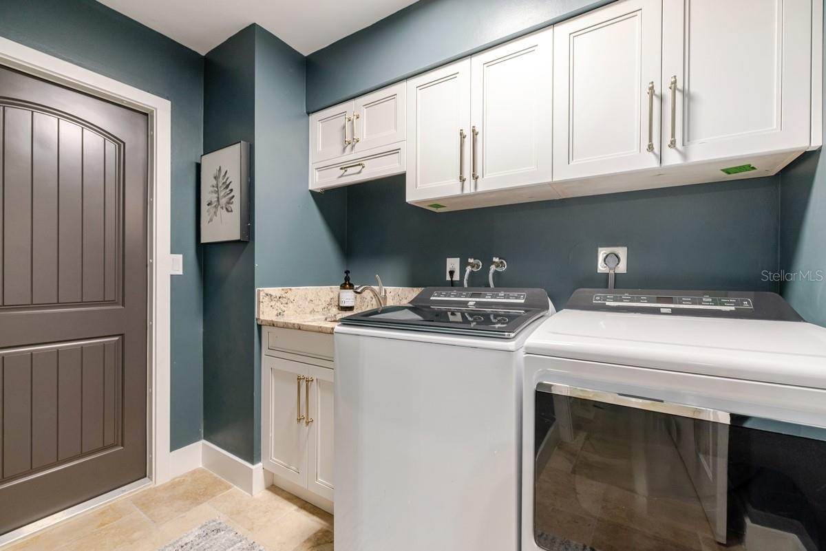 Image 34 of 49 For 6777 Danah Court