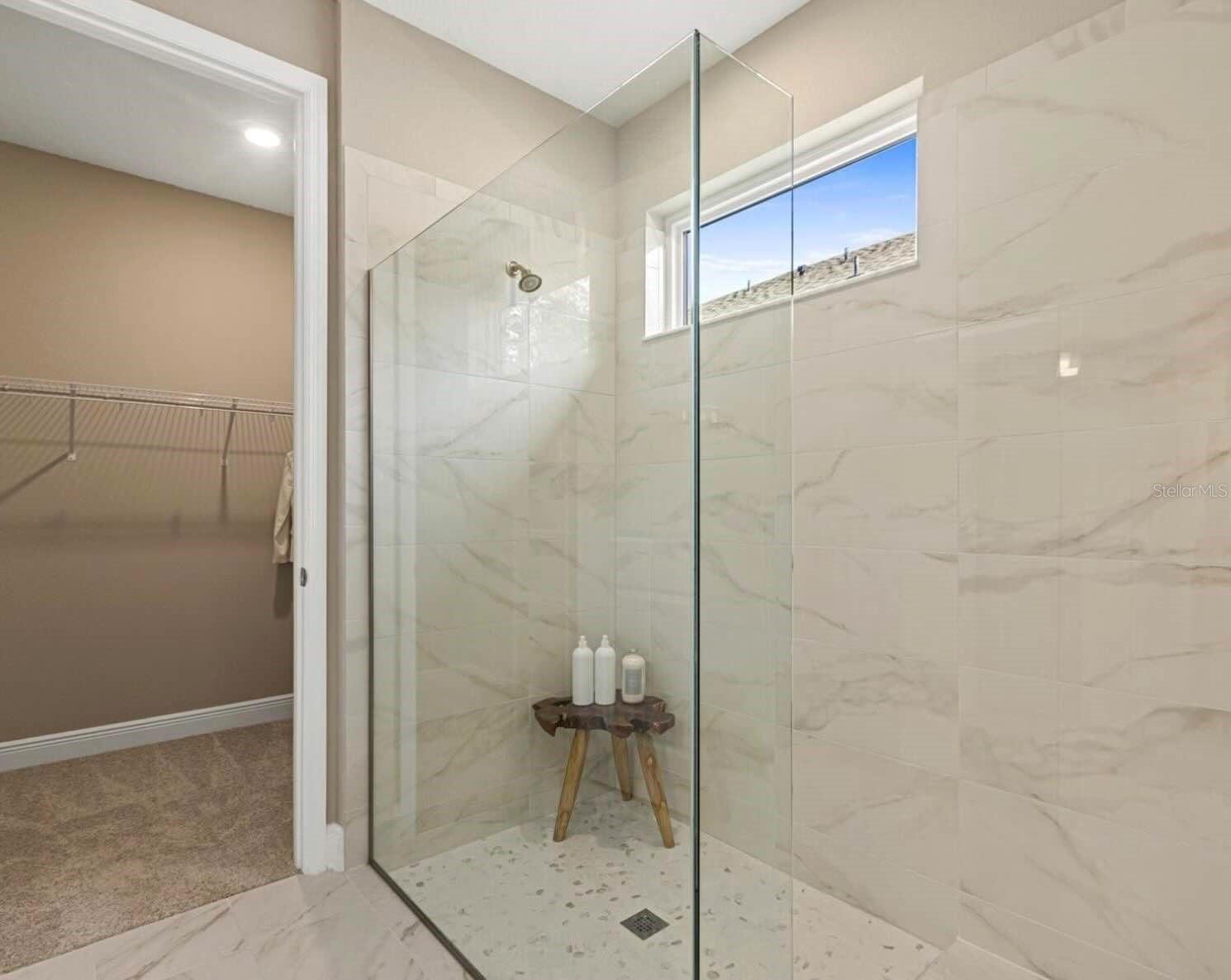 Image 24 of 35 For 3557 Secluded Court