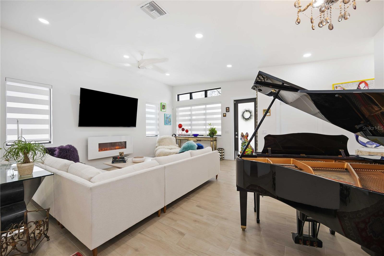 Image 10 of 46 For 7520 Coolidge Avenue