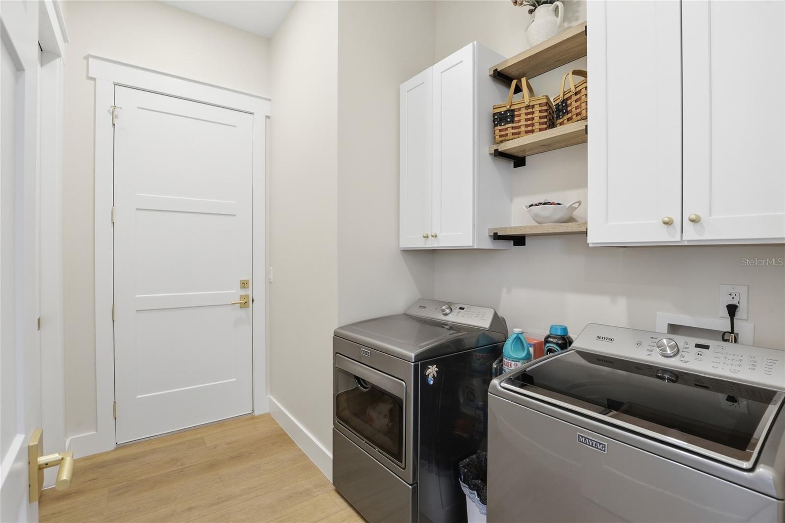 Image 30 of 69 For 18605 County Road 235a