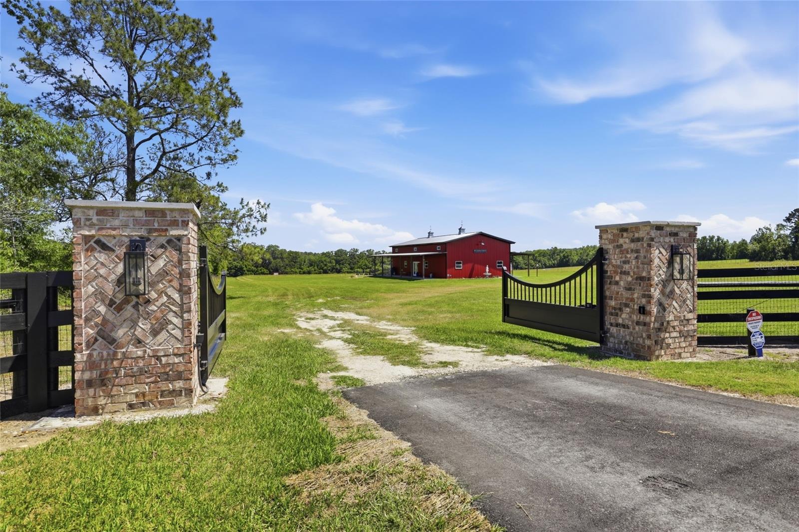 Image 39 of 69 For 18605 County Road 235a