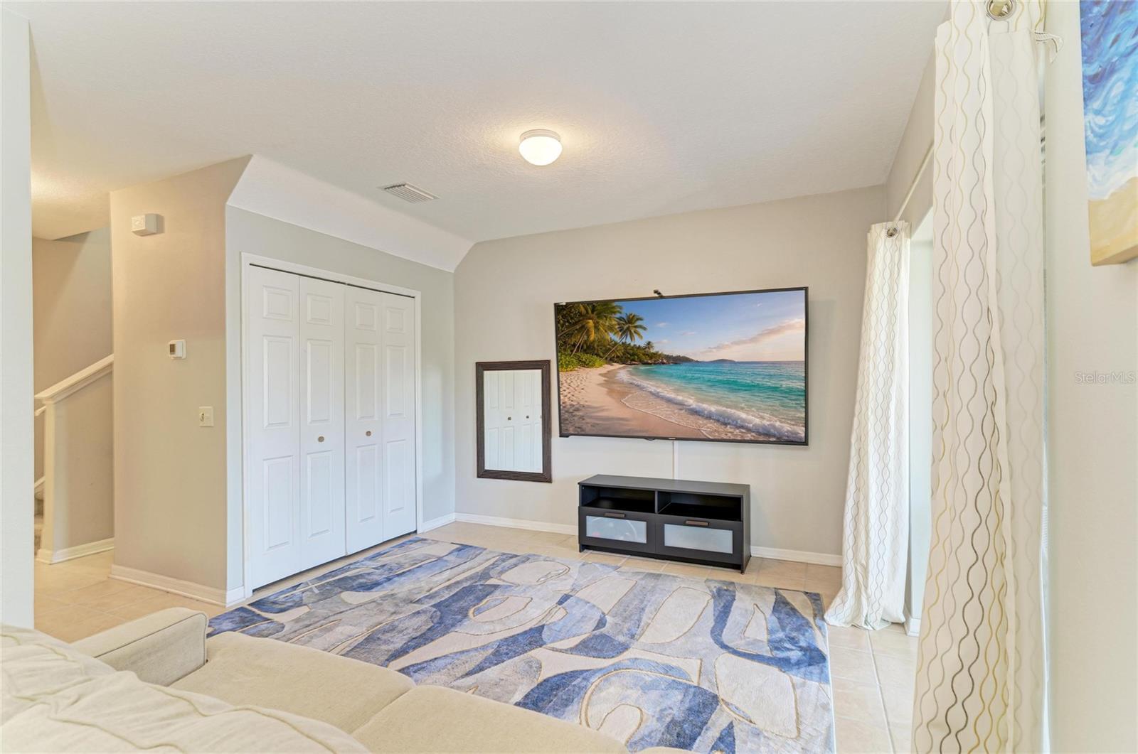 Image 6 of 47 For 14830 Skip Jack Loop