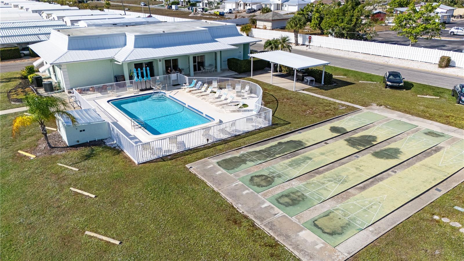 Image 25 of 30 For 2107 Palma Sola Boulevard 13