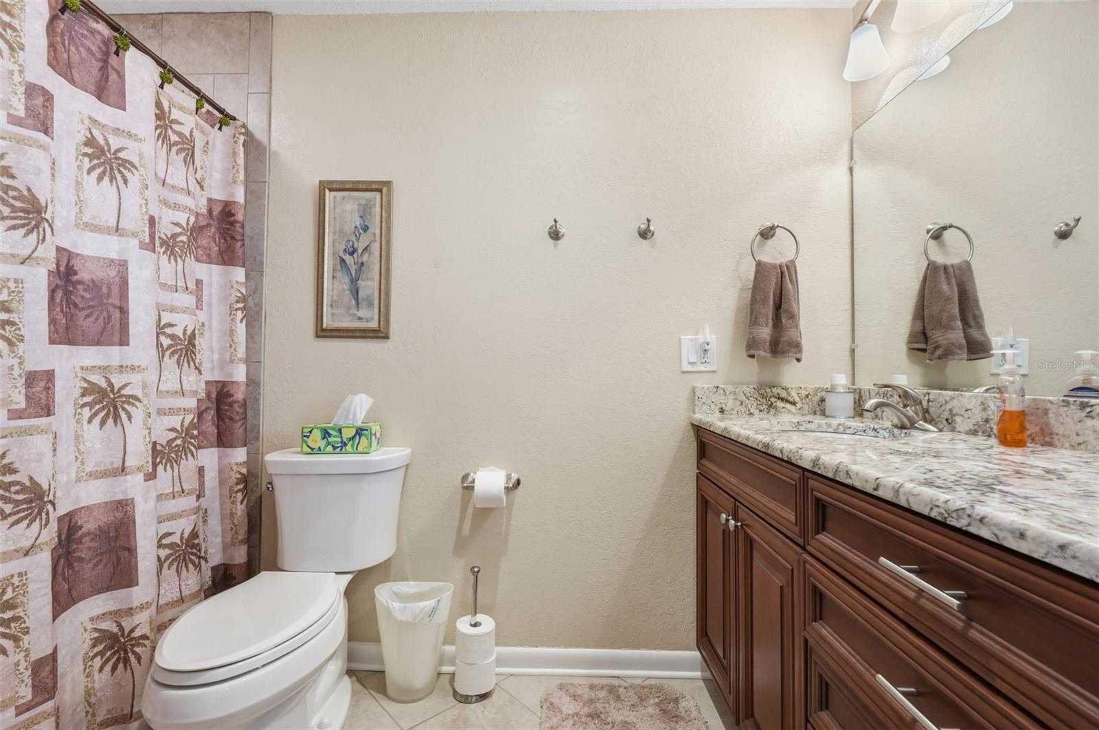 Image 26 of 36 For 5860 Leeland Street S