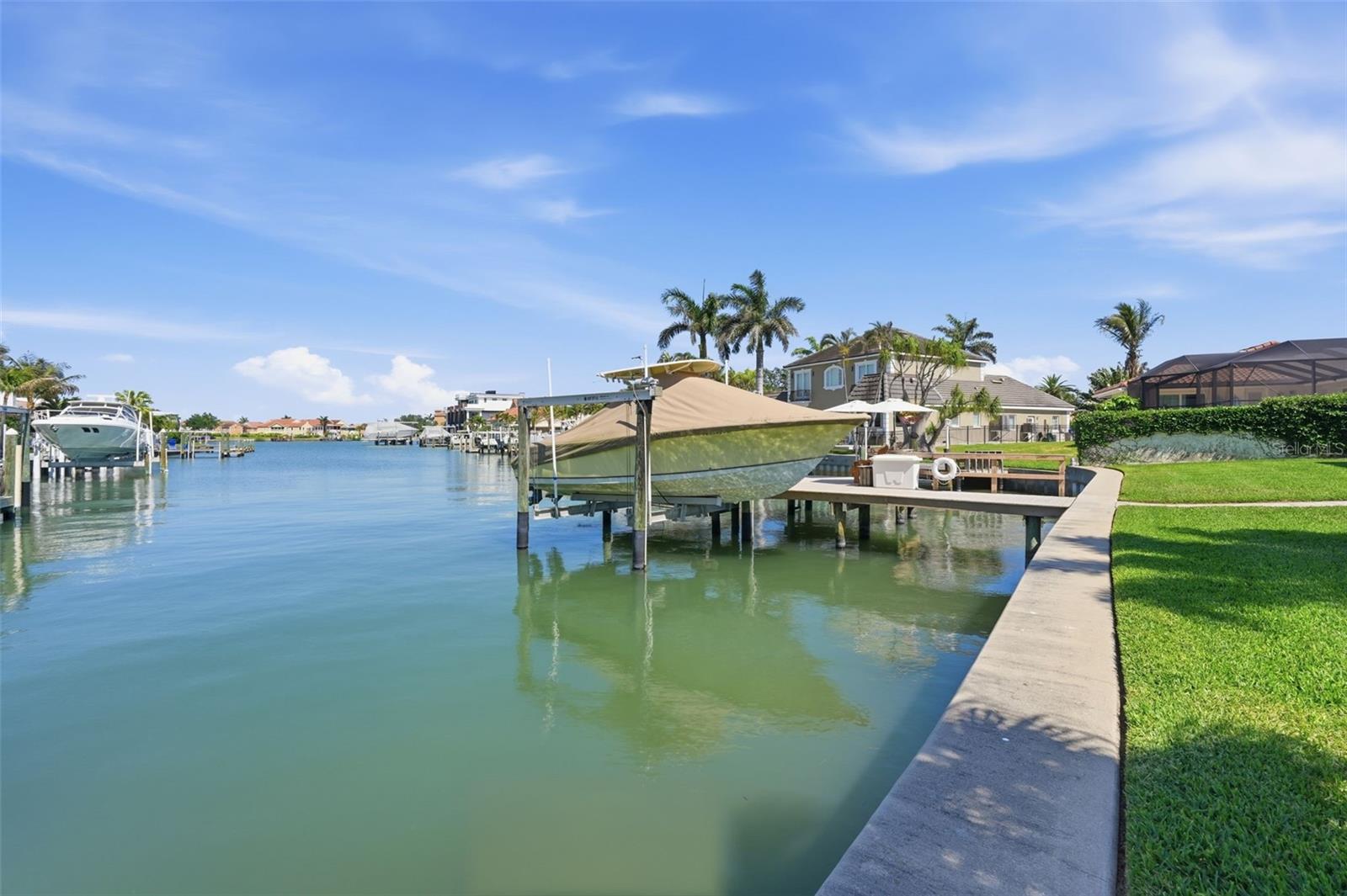 Image 30 of 36 For 5860 Leeland Street S