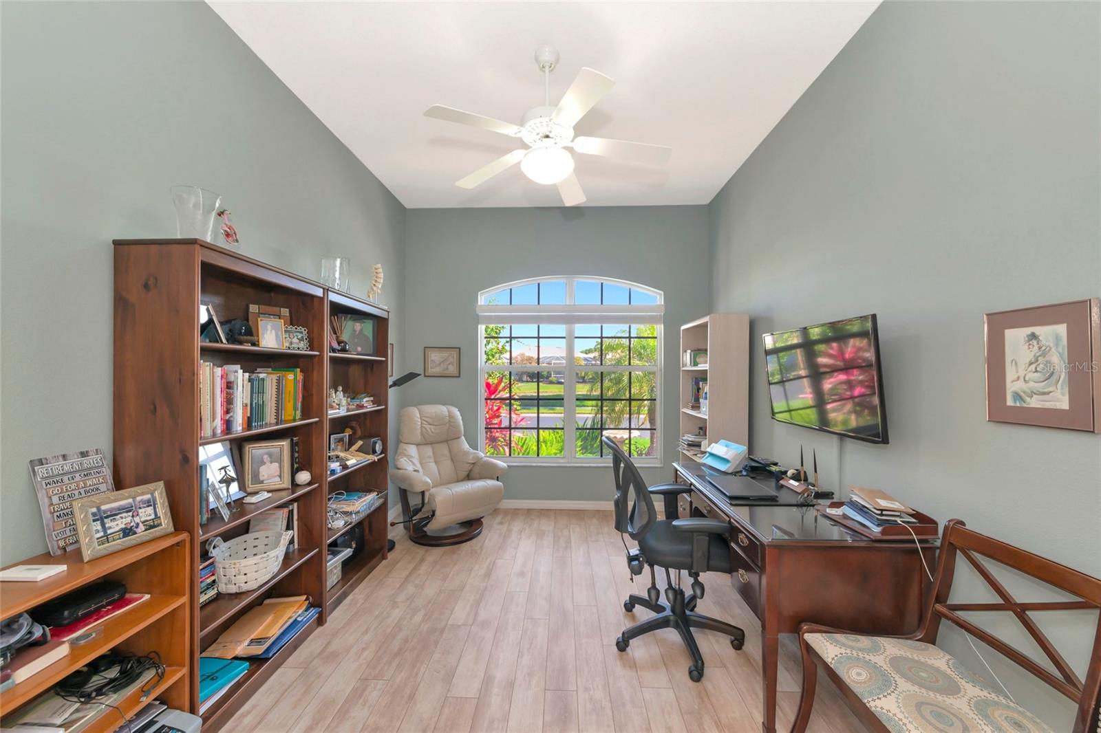 Image 6 of 31 For 4956 Bridgehampton Boulevard