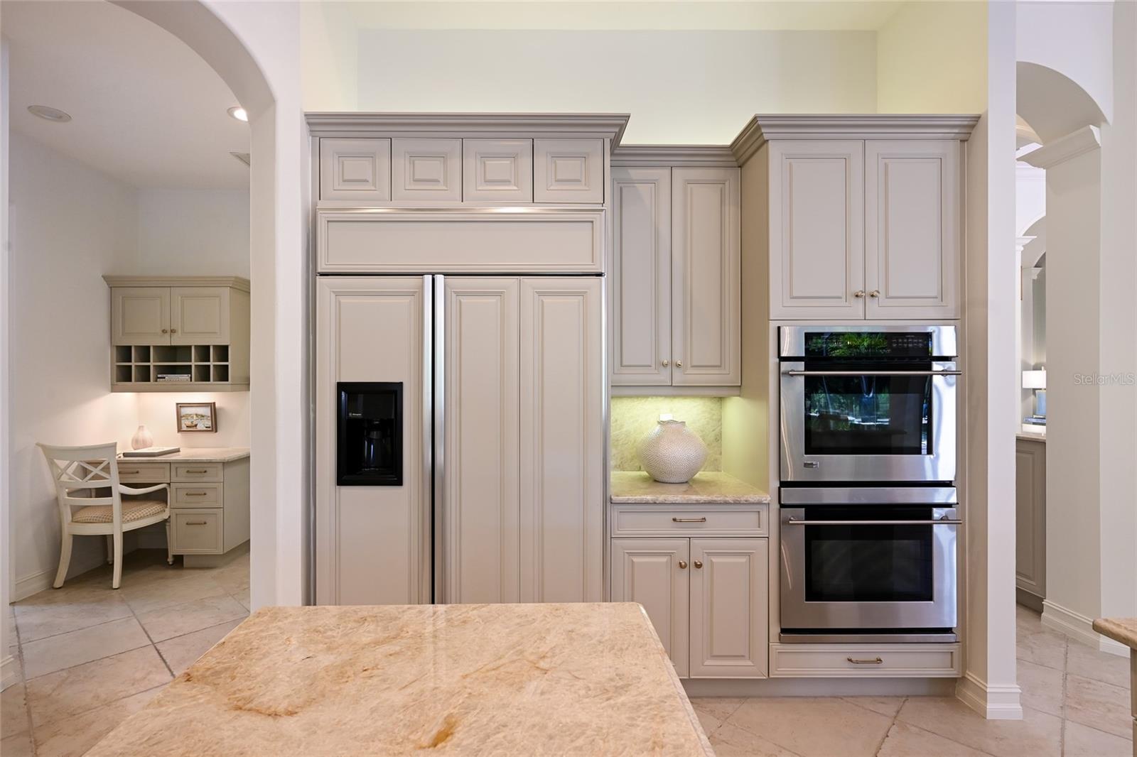 Image 24 of 100 For 6903 Belmont Court