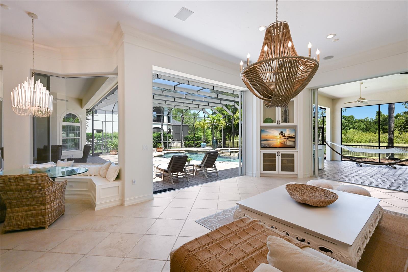 Image 27 of 100 For 6903 Belmont Court