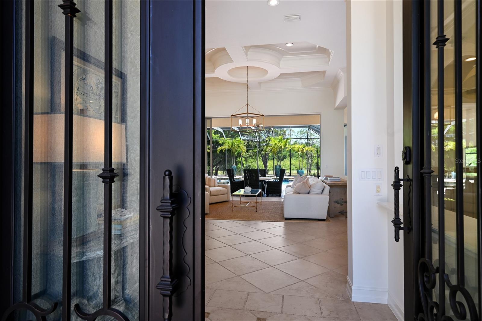 Image 5 of 100 For 6903 Belmont Court