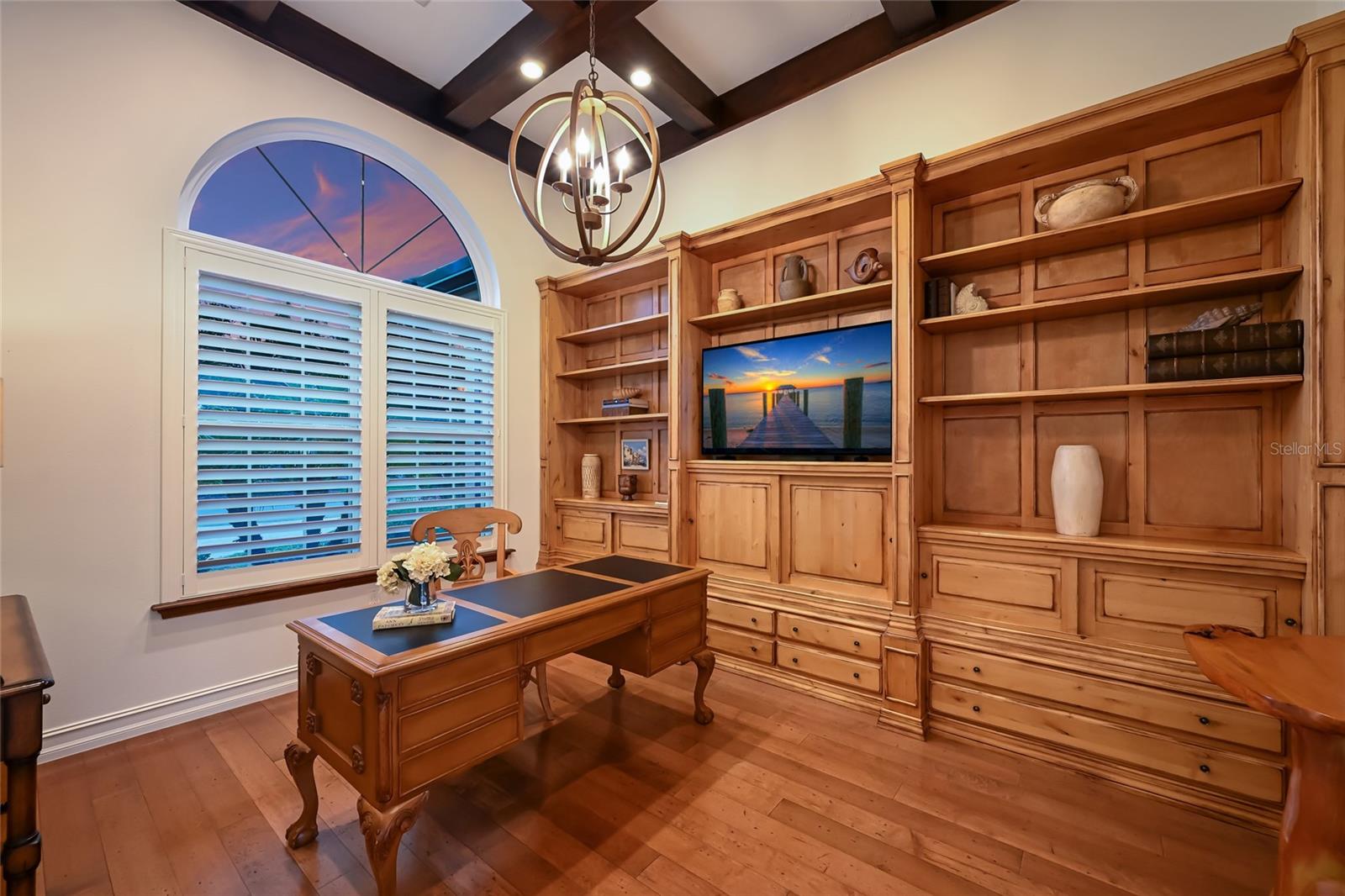 Image 68 of 100 For 6903 Belmont Court