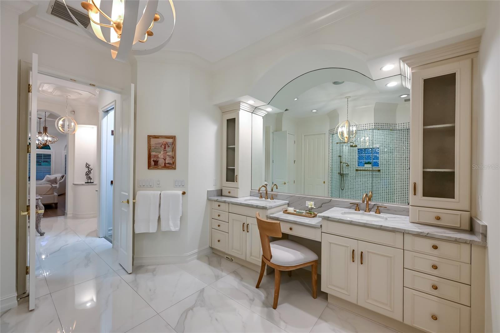 Image 80 of 100 For 6903 Belmont Court