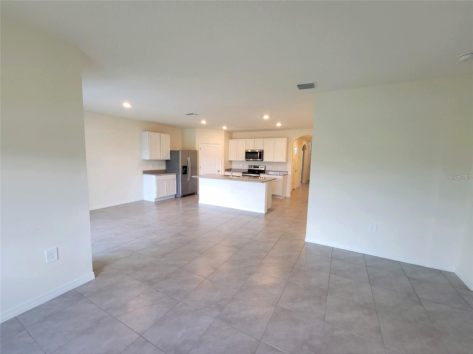 Image 3 of 14 For 17419 Harvest Moon Way