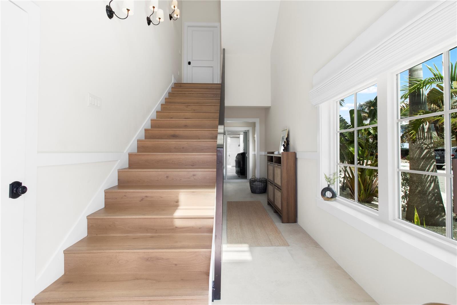 Image 11 of 100 For 416 Alamanda Road